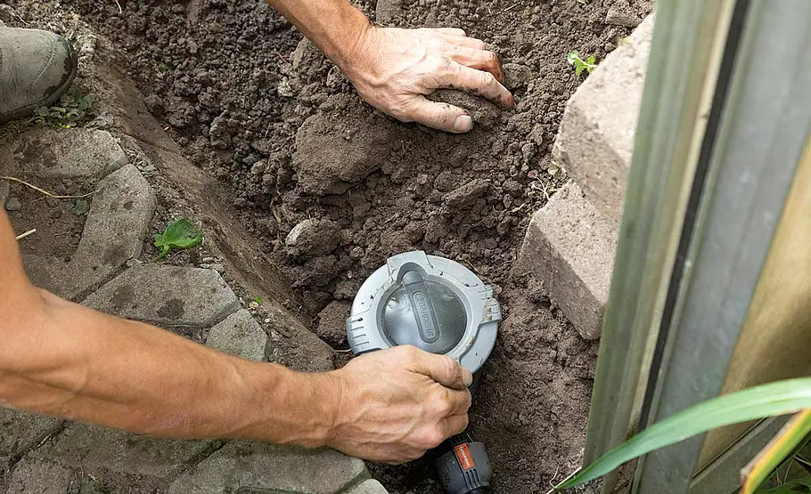 Bewässerungssystem verlegen