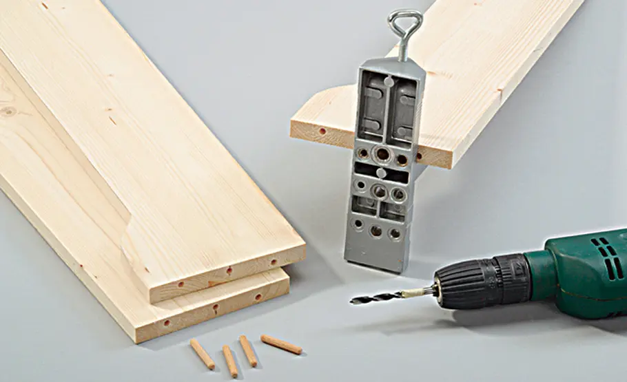 Anleitung: Puppenbett bauen Puppenwiege: Bohrlehre