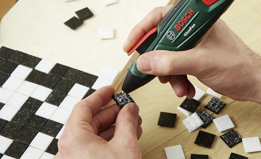 Regal mit Mosaik basteln