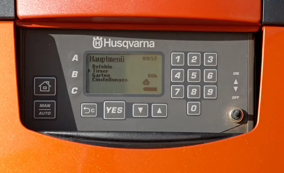 Rasenroboter: Husqvarna Automover 220 AC Mähroboter: robomow, automower & iMow