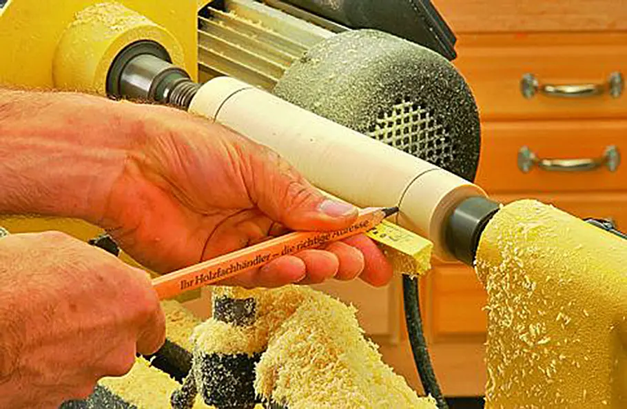Runddrehen & abstechen Holz drechseln