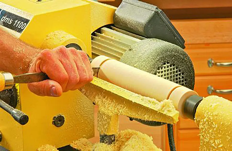 Runddrehen & abstechen Holz drechseln