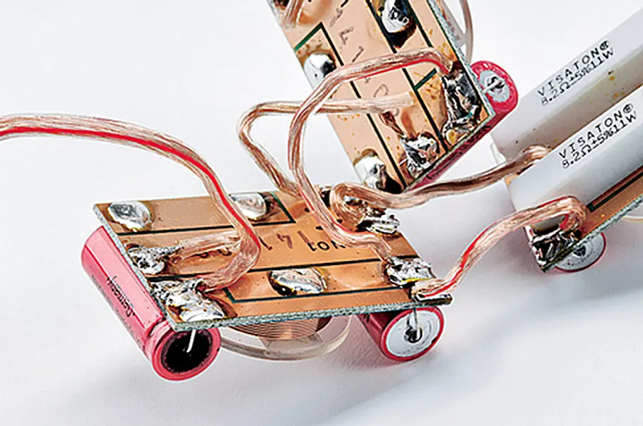 Satellitenboxen + Subwoofer Satellitenboxen