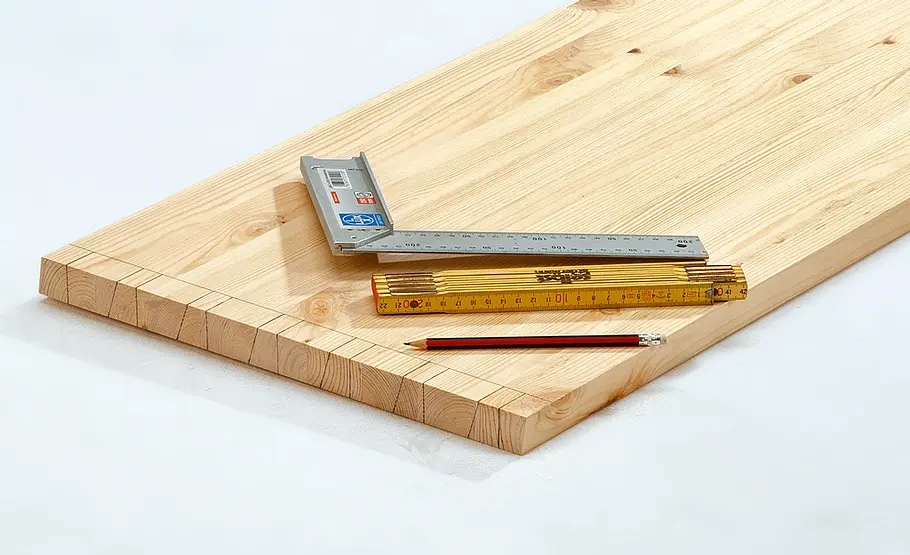 Truhe bauen: Schritt 3 von 44 Kontur aufzeichnen