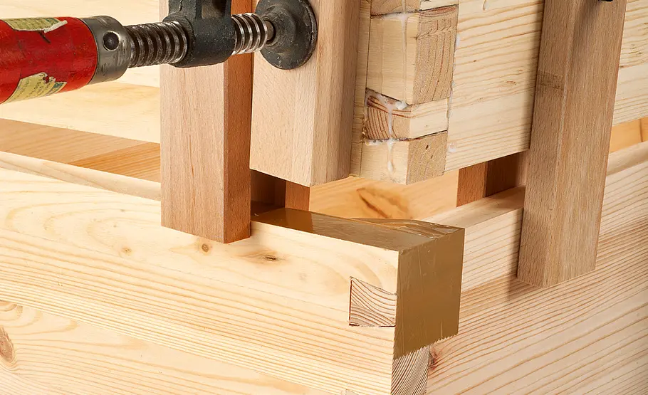 Truhe bauen: Schritt 16 von 44 Schatzkiste bauen
