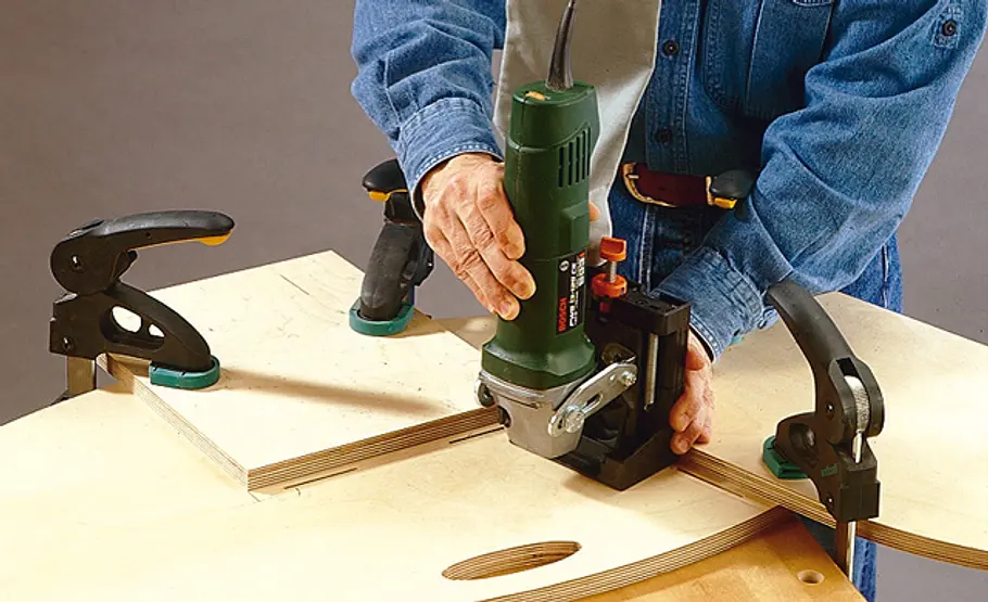 Schaukelstuhl bauen: Schritt 1 von 13 Flachdübel-Fräse
