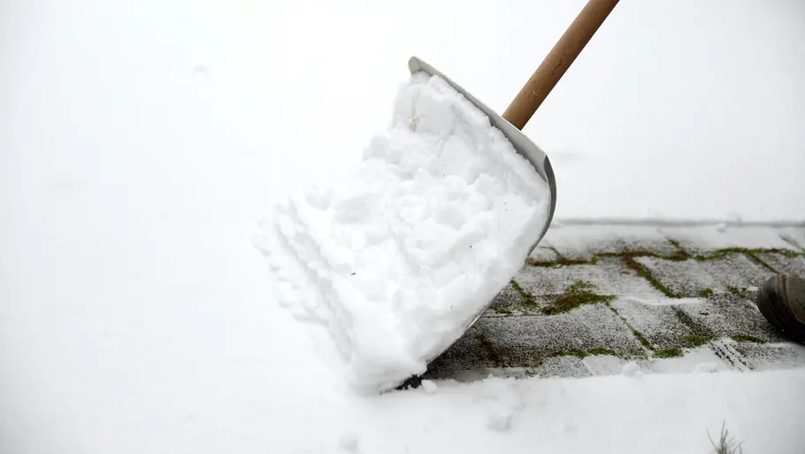 Schneeschieber Metall-Schneeschieber