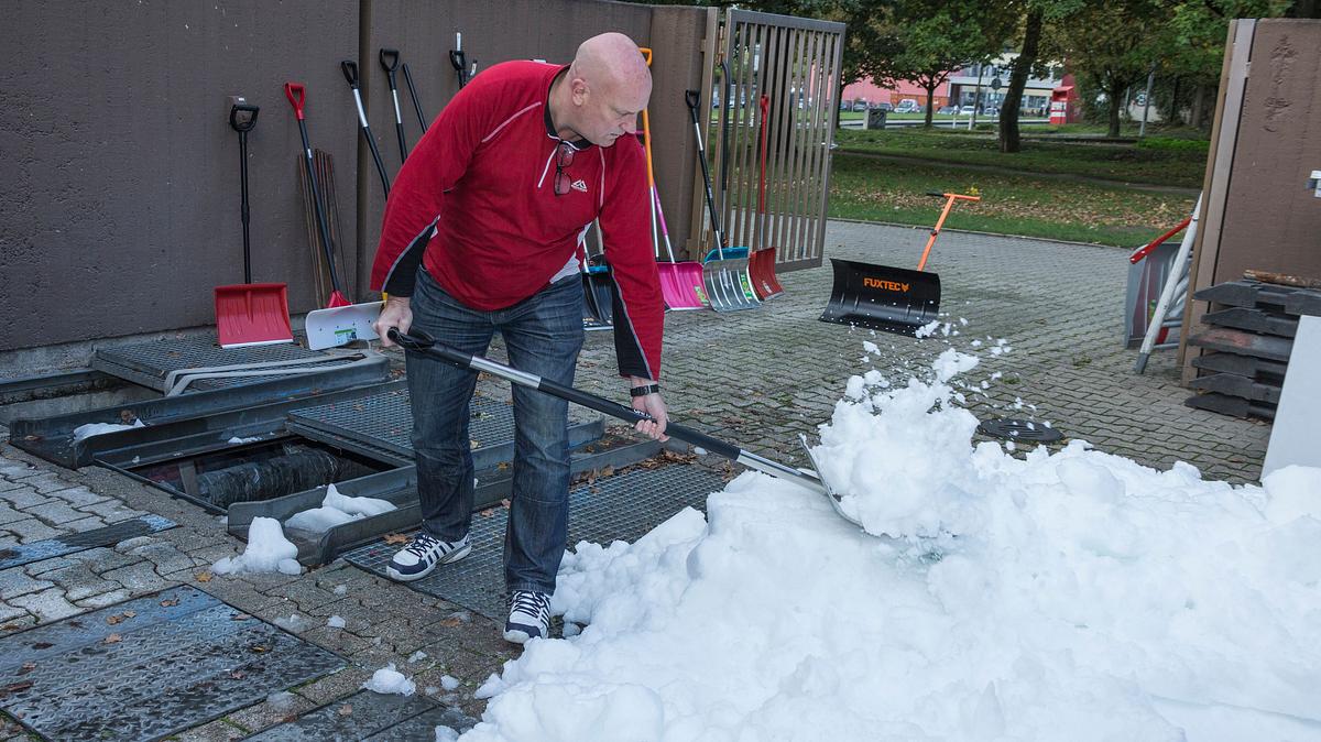 Schneeschieber im Einsatz