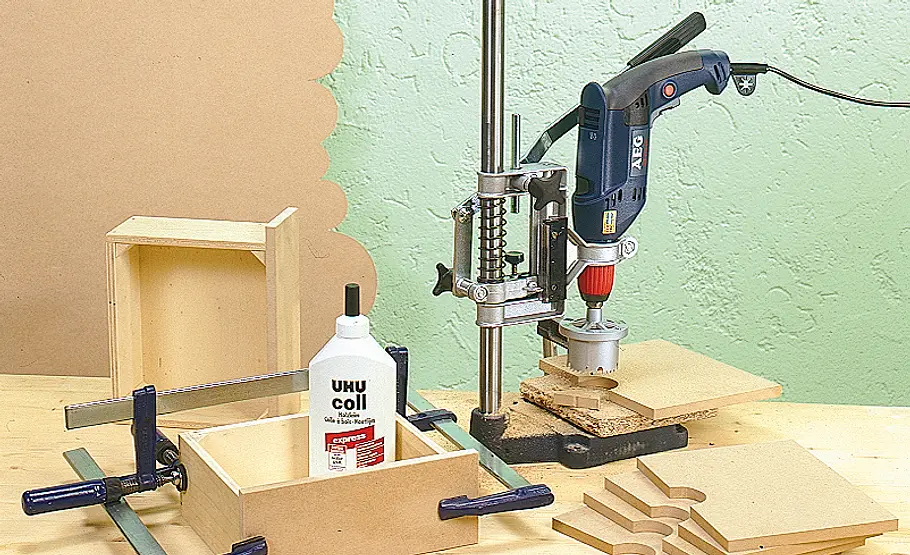 Schreibtisch bauen: Schritt 3 von 9 Laufleisten, Schubladen, Kreisschneider