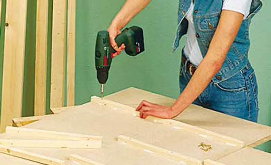 Schubladen-Kommode selber bauen Schubladen-Kommode: Laufleisten
