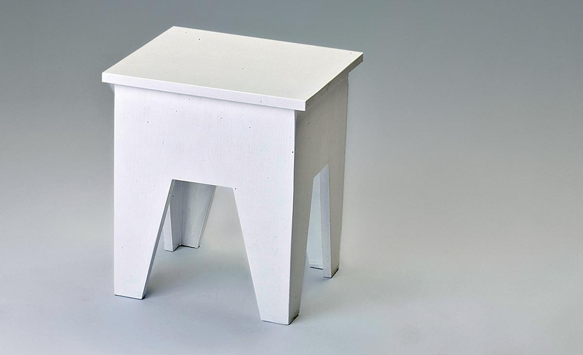 Hocker mit Serviettentechnik