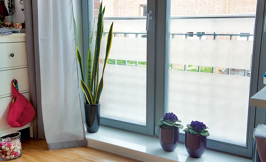 Sichtschutz fürs Fenster: Klebefolie Sichtschutz fürs Fenster