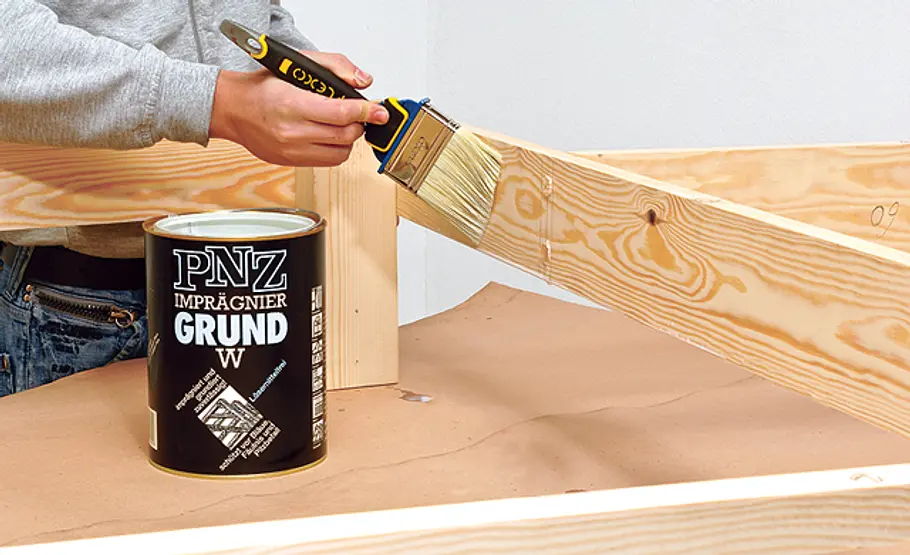 Sichtschutzwände Holzschutz grundieren