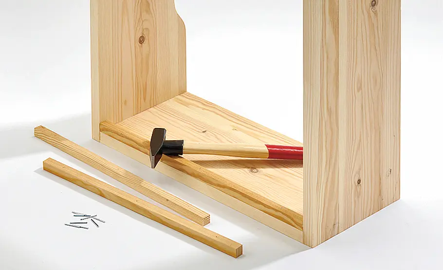 TV-Sideboard Fernsehschrank: TV-Bank bauen