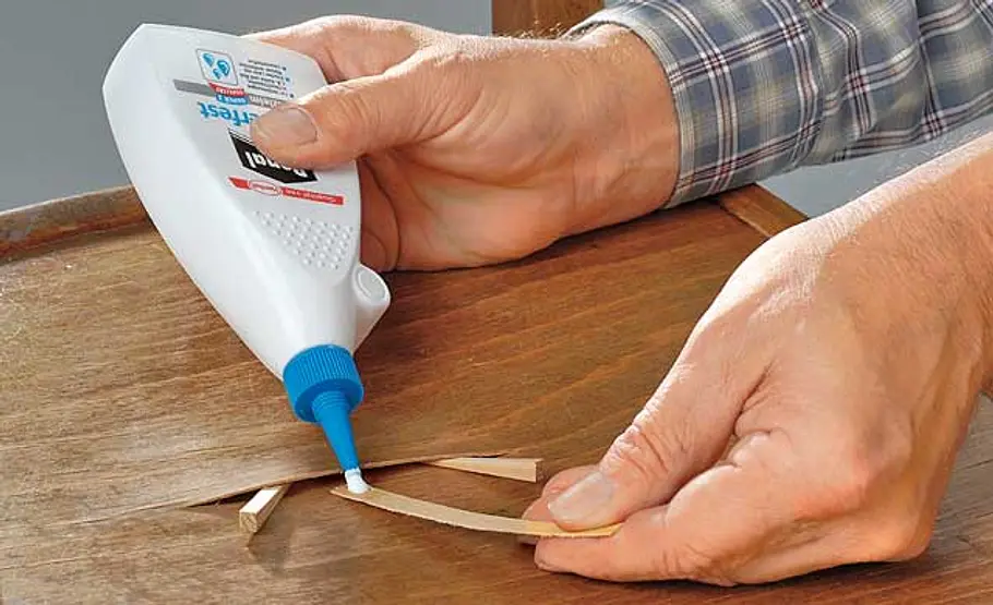 Sitzfläche reparieren: Schritt 1 von 7 Sitzfläche Stuhl reparieren