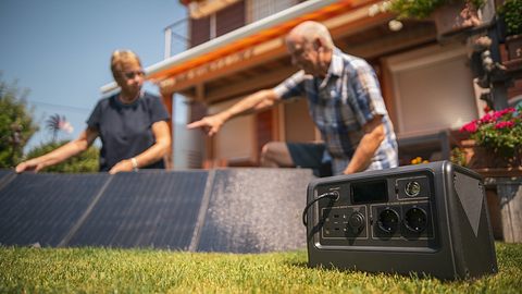 Solargenerator - Foto: iStock/amriphoto