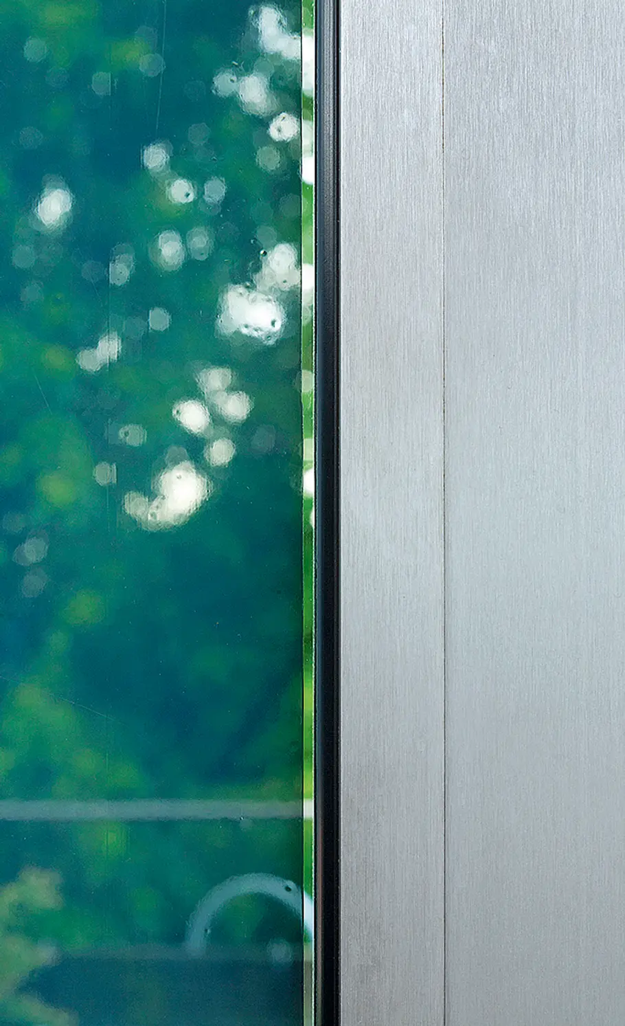 Sichtschutz fürs Fenster: Tönungsfolie Sichtschutz fürs Fenster