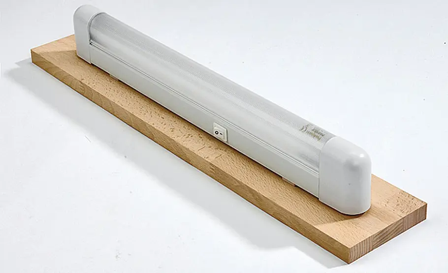 Spiegelschrank selber bauen Spiegelschrank: Leuchtstofflampe