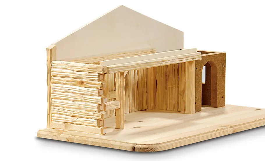 Stallkrippe bauen: Schritt 28 von 53 Stall mit Holzschindeln beplanken