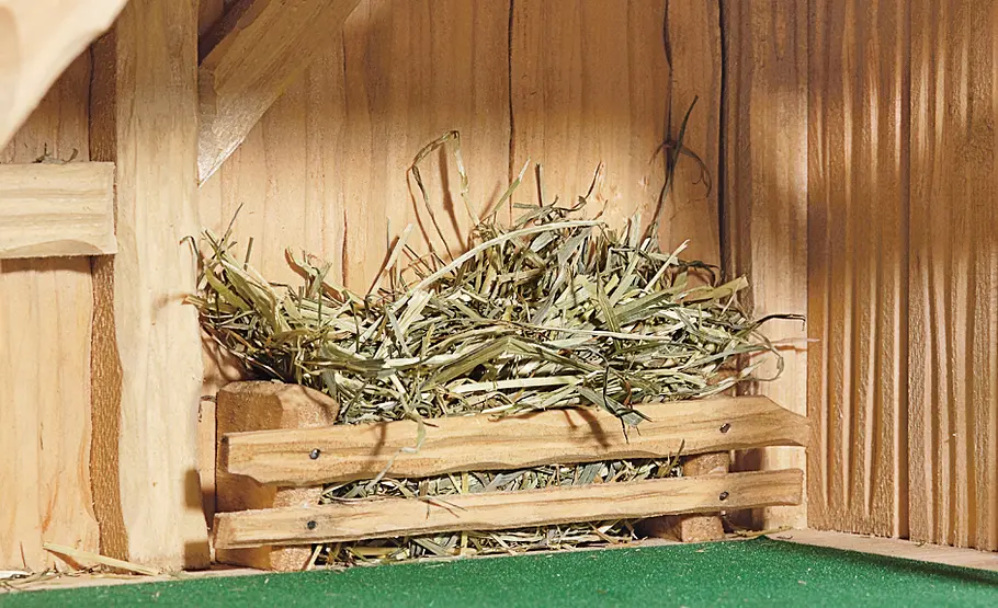 Stallkrippe bauen: Schritt 51 von 53 Futterraufe bauen