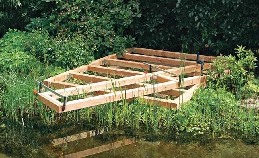 Steg bauen: Schritt 13 von 40 Ausklinkungen markieren