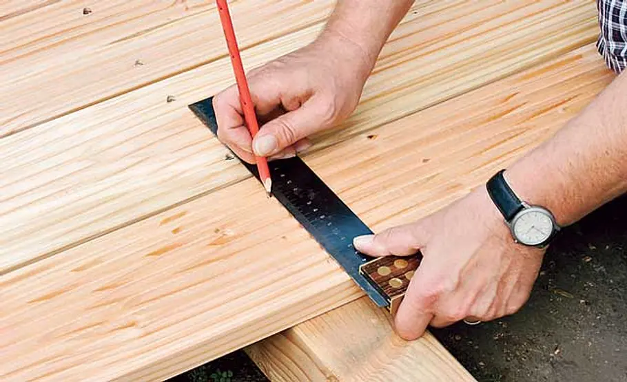 Steg bauen: Schritt 32 von 40 Bohrloch anzeichnen