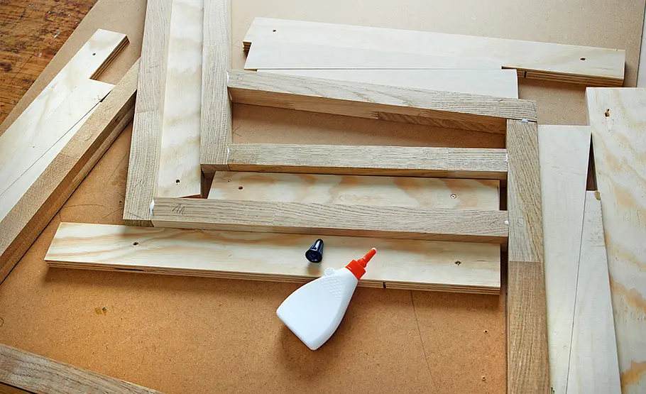 Stuhl aus Weidenruten