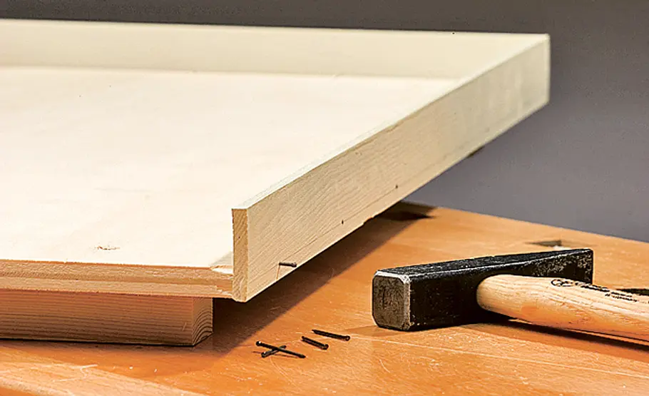 Beistelltisch & Tablett: Schritt 5 von 17 Beistelltisch mit Tablett