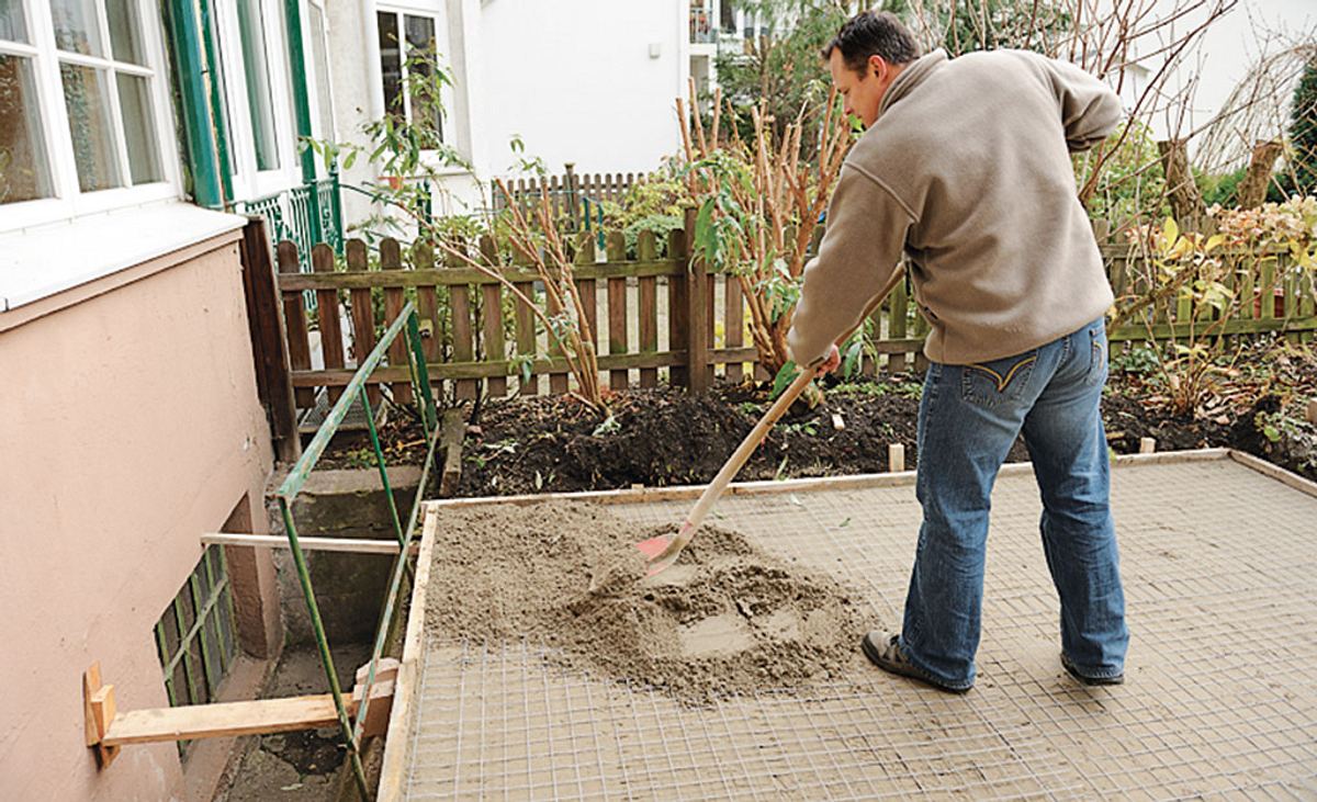 Betonfundament für Terrasse