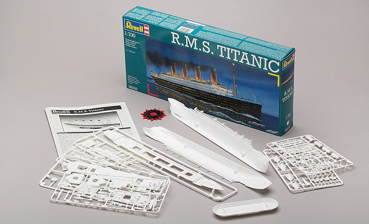 Titanic Modellbau: Plastikteile reinigen