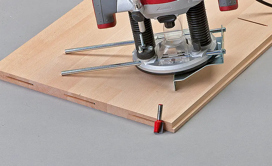 TV-Lowboard bauen TV-Möbel: Lowboard