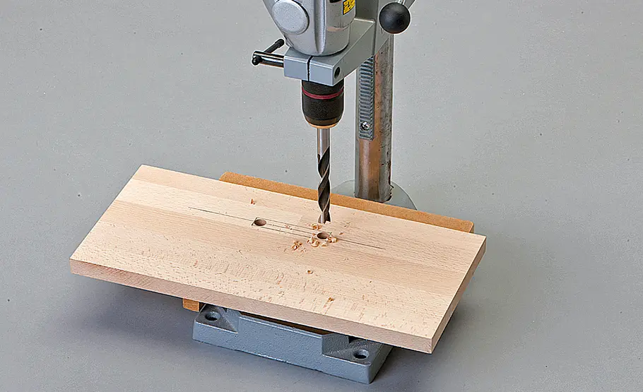 TV-Lowboard bauen TV-Möbel: Lowboard