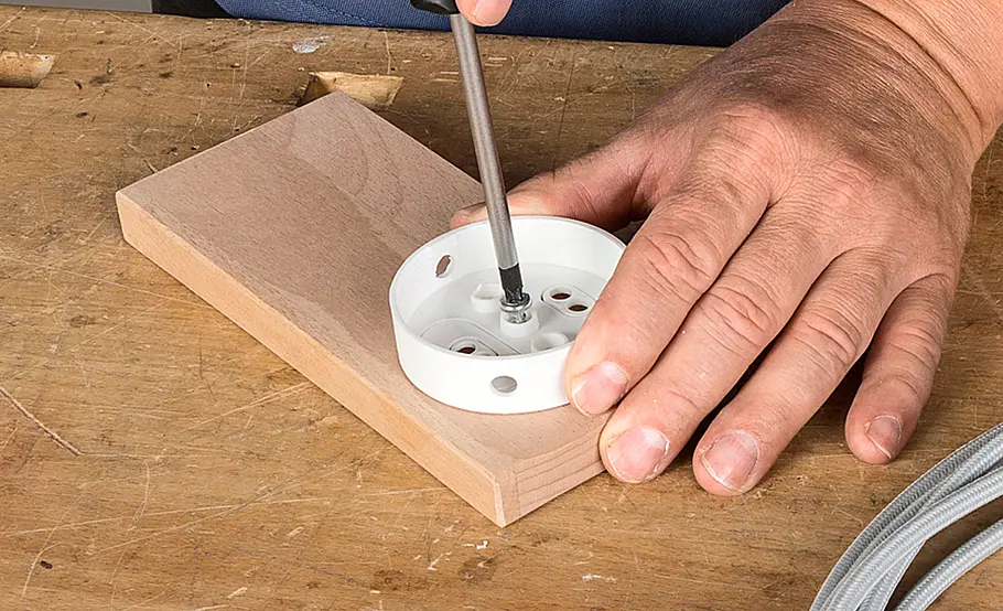 Fußschalter und Verteilerdose Vintage Lampen