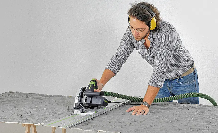 Wand in Stein-Optik Wandverkleidung aus Kunststoff-Platten