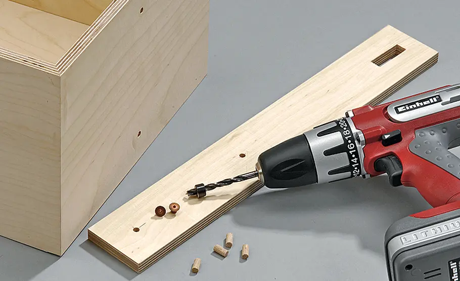Werkzeugkiste bauen: Schritt 10 von 16 Werkzeugkasten