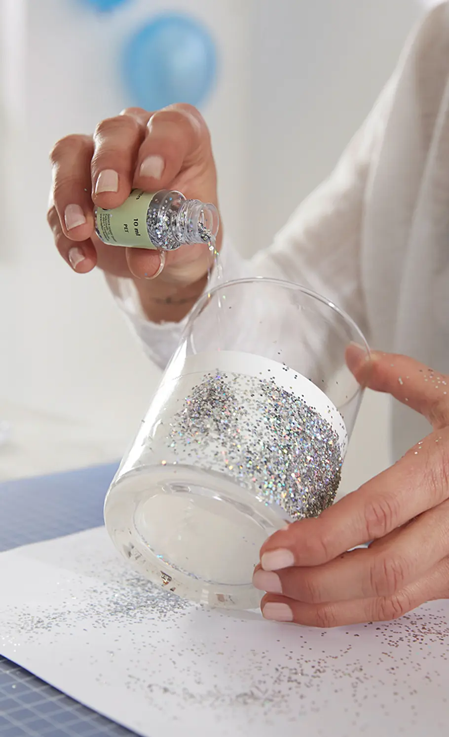 Glitter-Windlicht basteln