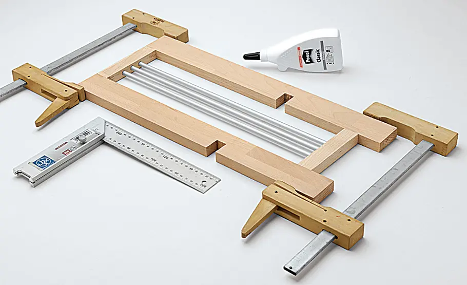 Zeitungsständer bauen